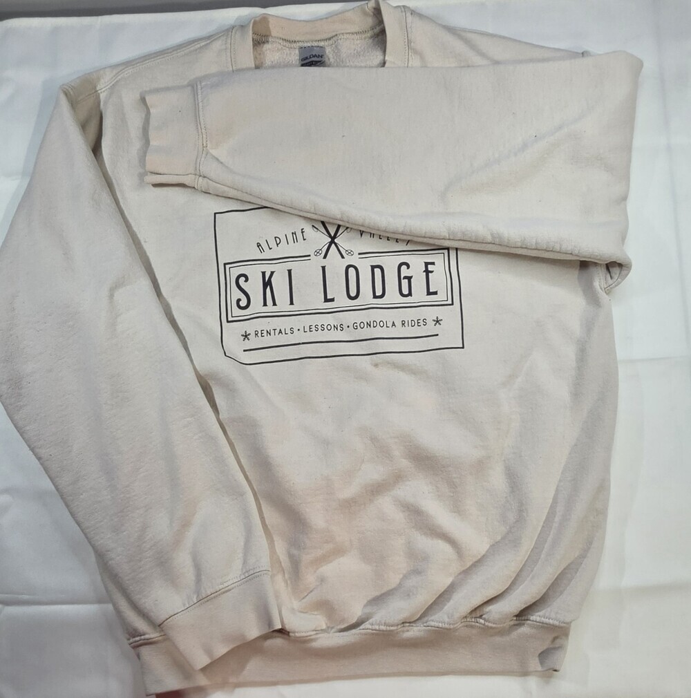 Gildan Alpine Valley Ski Lodge Sweater Size Medium Ivory Sku 0381